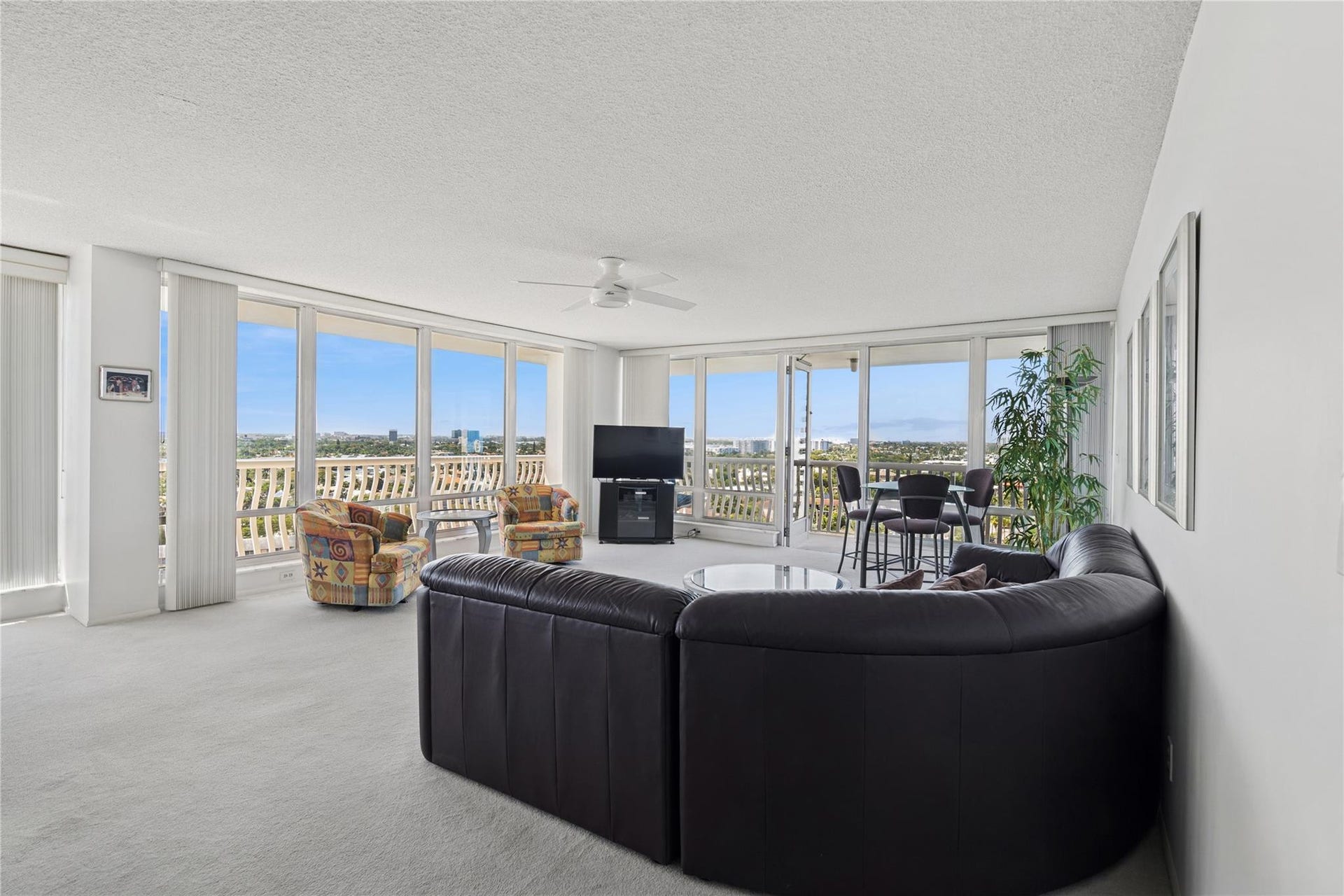 4020 Galt Ocean Drive, #1101, Fort Lauderdale, FL 33308 living room