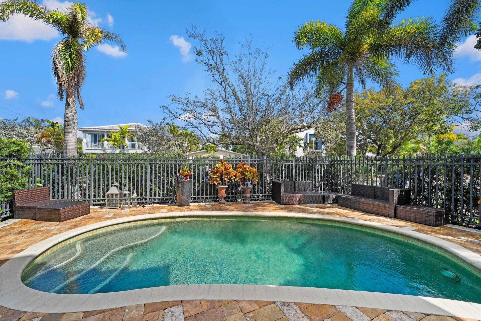 645 NE 17th Way, #645, Fort Lauderdale, FL 33304 645 NE 17th Way, #645, Fort Lauderdale, FL 33304