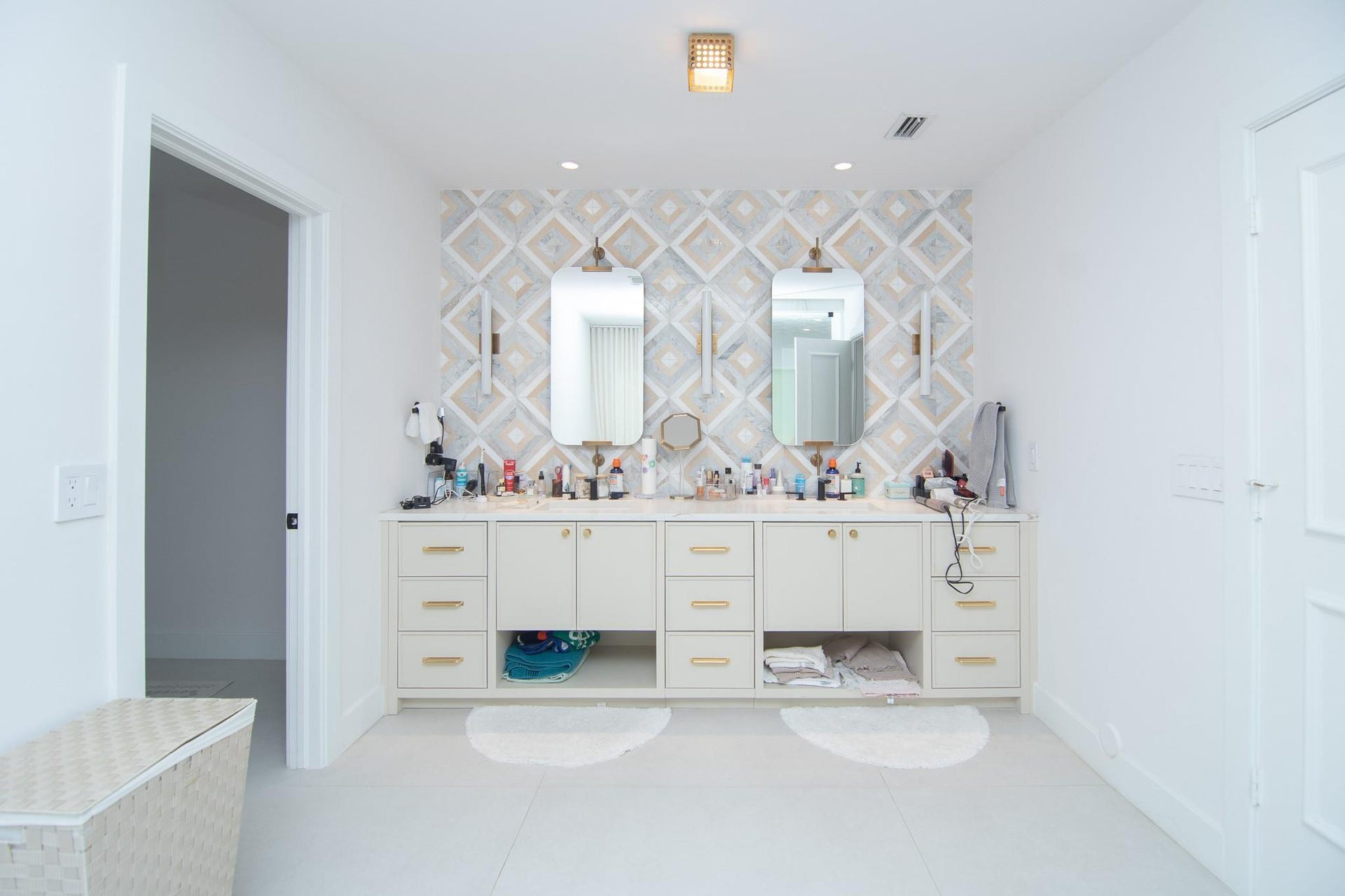 8208 Twin Lake Drive, Boca Raton, Boca Raton, FL 33496 8208 Twin Lake Drive, Boca Raton, Boca Raton, FL 33496