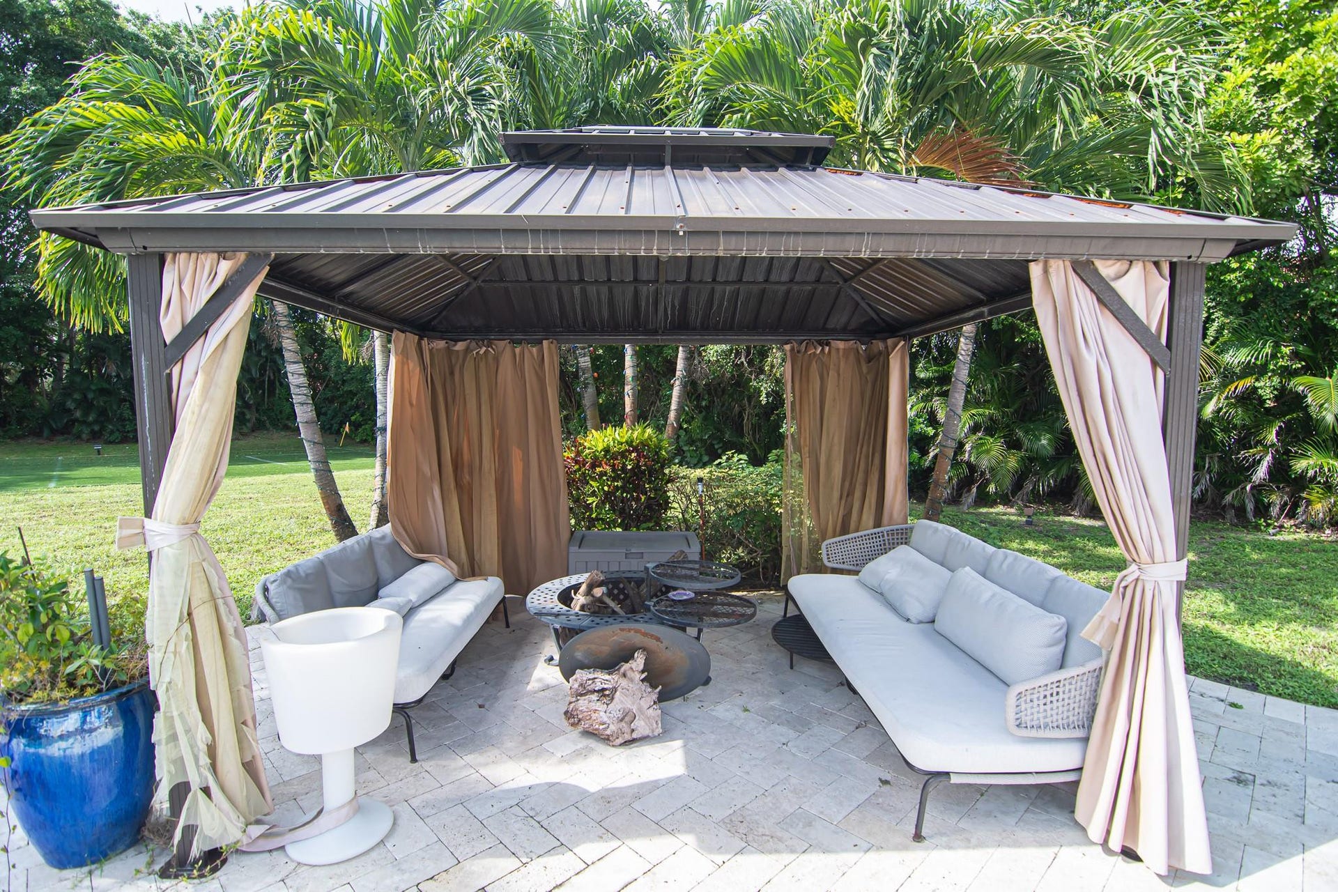 8208 Twin Lake Drive, Boca Raton, Boca Raton, FL 33496 8208 Twin Lake Drive, Boca Raton, Boca Raton, FL 33496