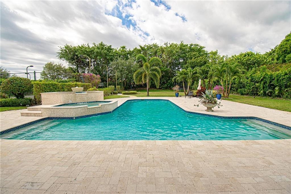 8208 Twin Lake Drive, Boca Raton, Boca Raton, FL 33496 8208 Twin Lake Drive, Boca Raton, Boca Raton, FL 33496