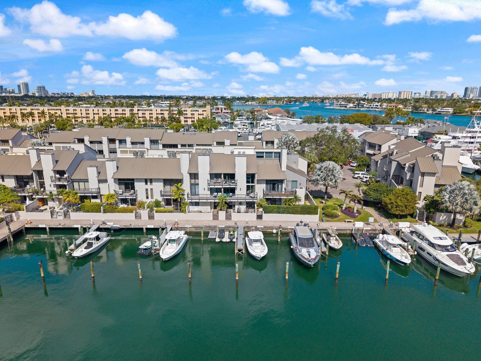 16 Portside Drive, #16c, Fort Lauderdale, Fort Lauderdale, FL 33316 16 Portside Drive, #16c, Fort Lauderdale, Fort Lauderdale, FL 33316