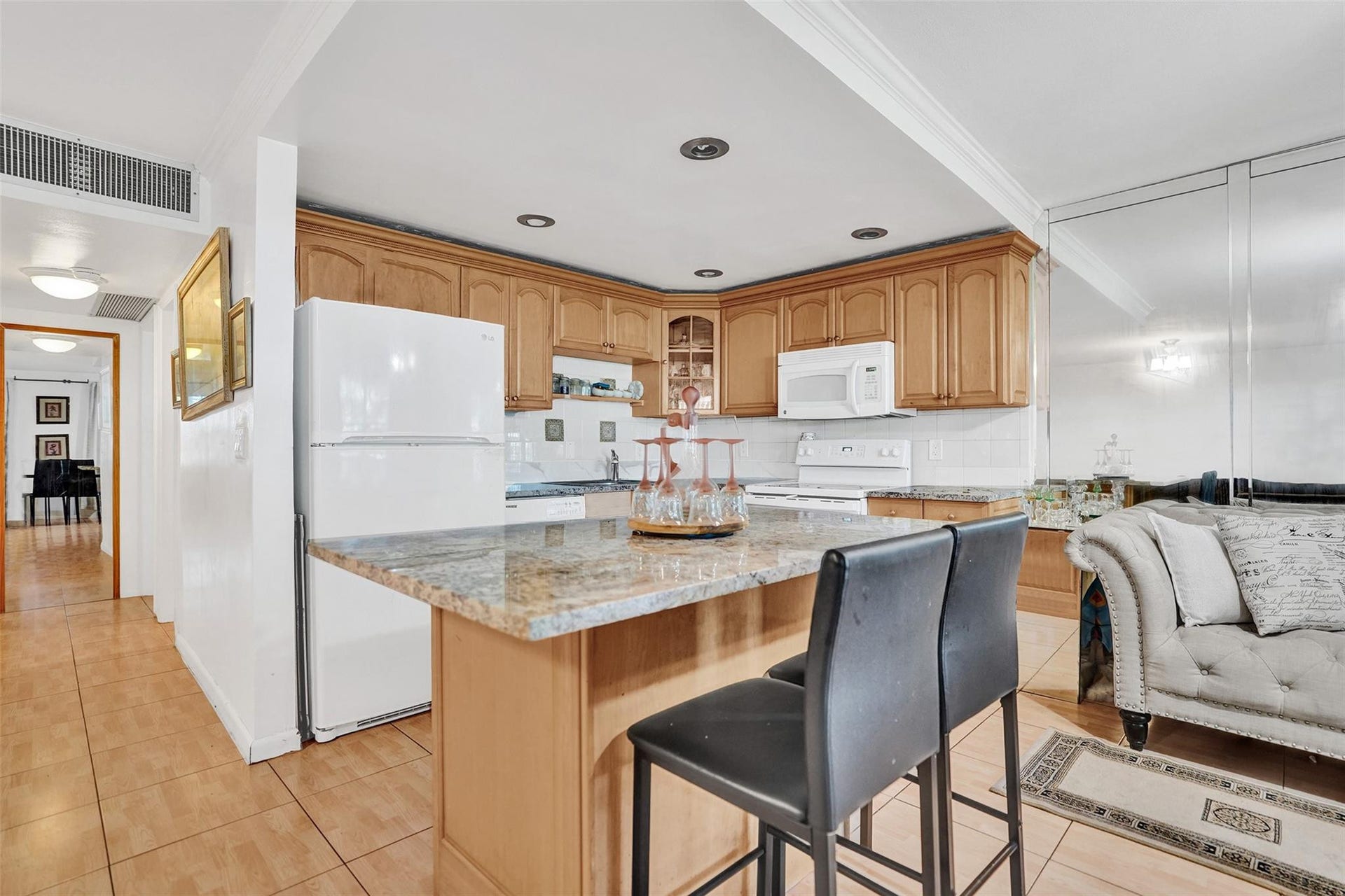 5208 NE 24th Terrace, #F118, Fort Lauderdale, FL 33308 5208 NE 24th Terrace, #F118, Fort Lauderdale, FL 33308