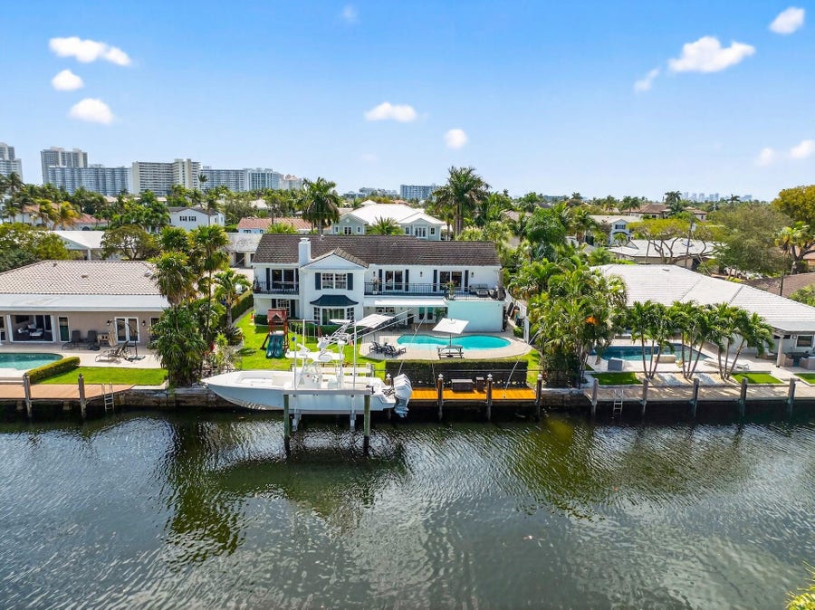 Property photo for 3041 NE 39th Street, Fort Lauderdale, FL