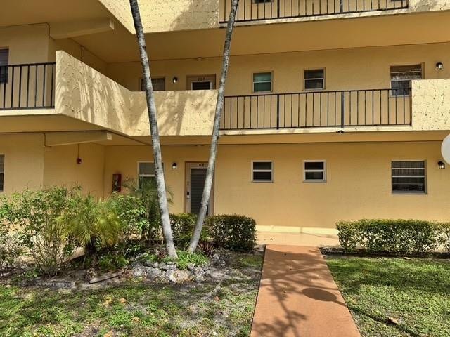Property photo for 351 Cambridge Road, #104, Hollywood, FL
