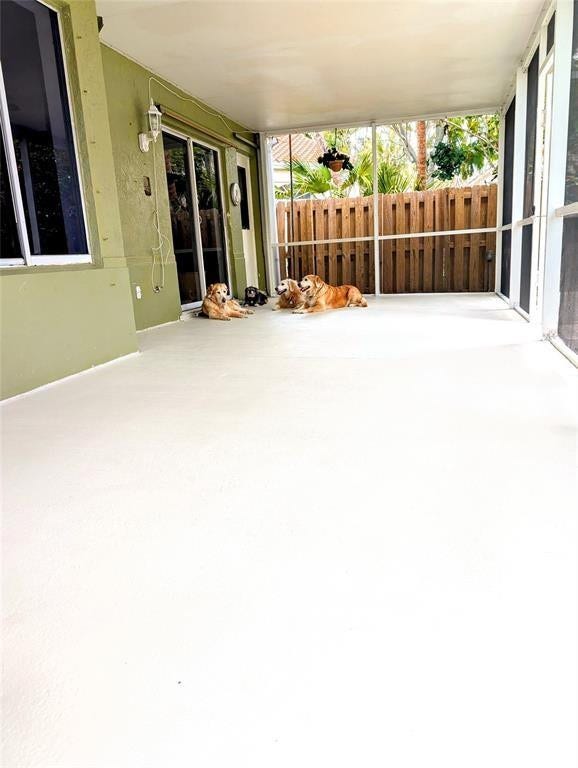 11240 Reveille Road, Cooper City, FL 33026 Here it is empty with 4 inhabitants.