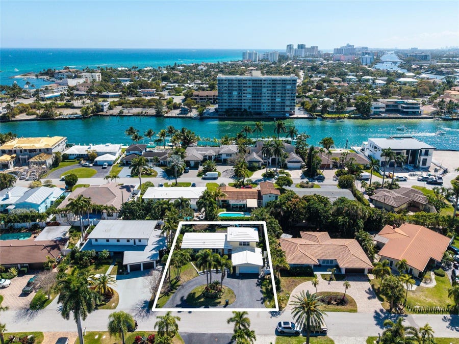Property photo for 2630 NE 25th Street, Lighthouse Point, FL