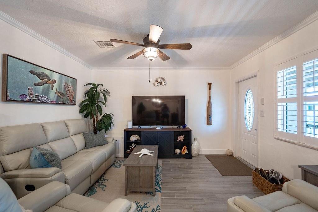 2100 NE 38th Street, #229, Lighthouse Point, FL 33064 Photo 4
