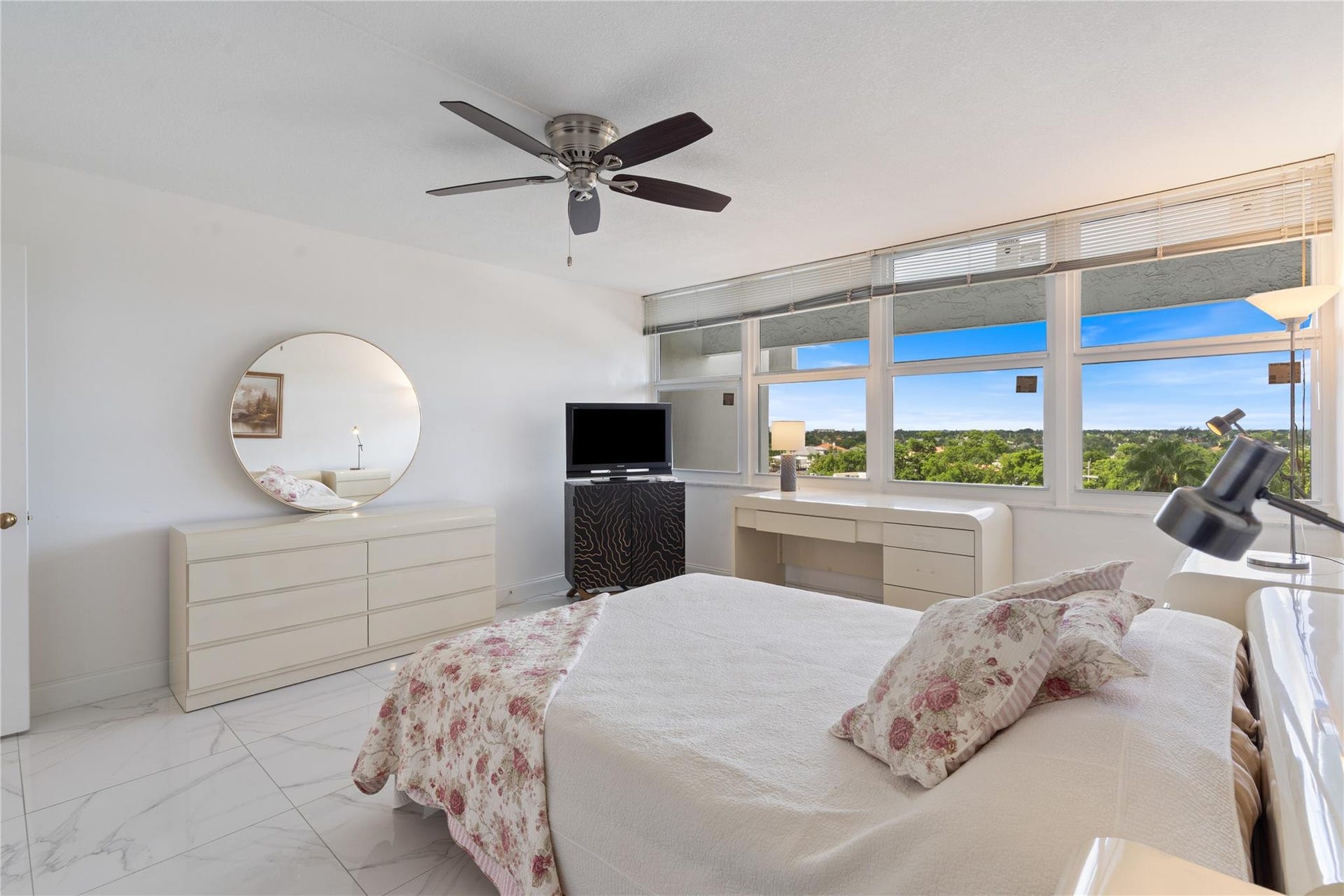 4280 Galt Ocean Drive, #5F, Fort Lauderdale, Fort Lauderdale, FL 33308