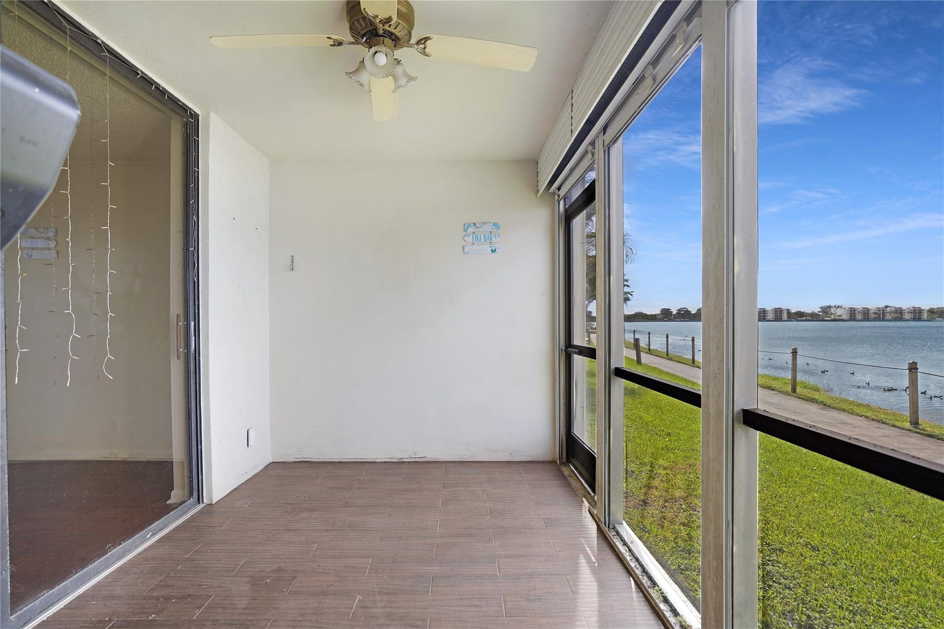 109 Lake Emerald Drive, #110, Oakland Park, Oakland Park, FL 33309