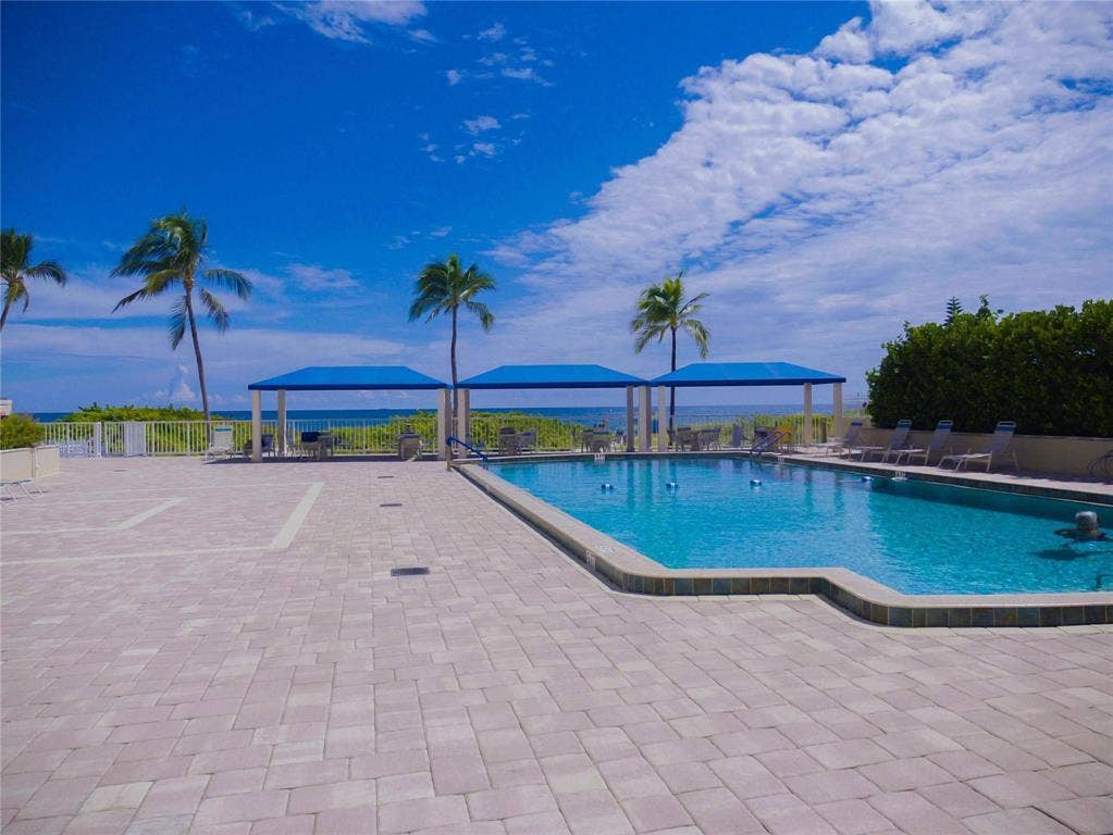 2000 S Ocean Boulevard, #2p, Lauderdale By The Sea, Lauderdale By The Sea, FL 33062 Pool