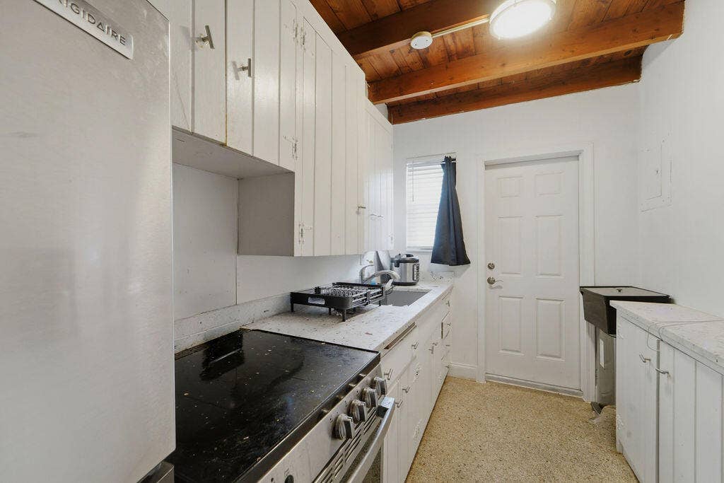 234NE5thDelray_01