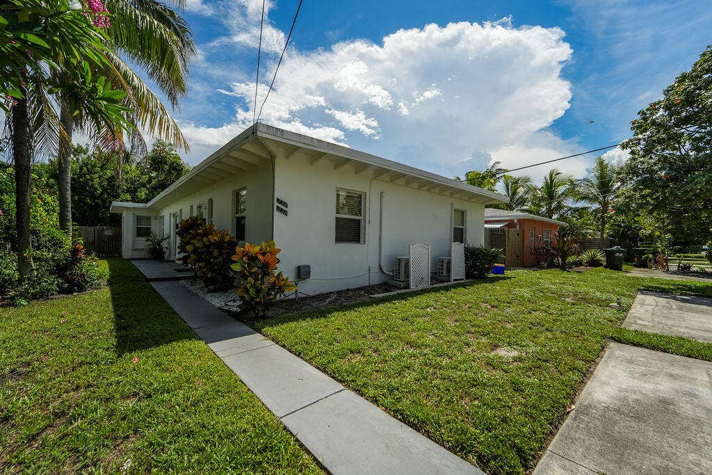 234NE5thDelray_13