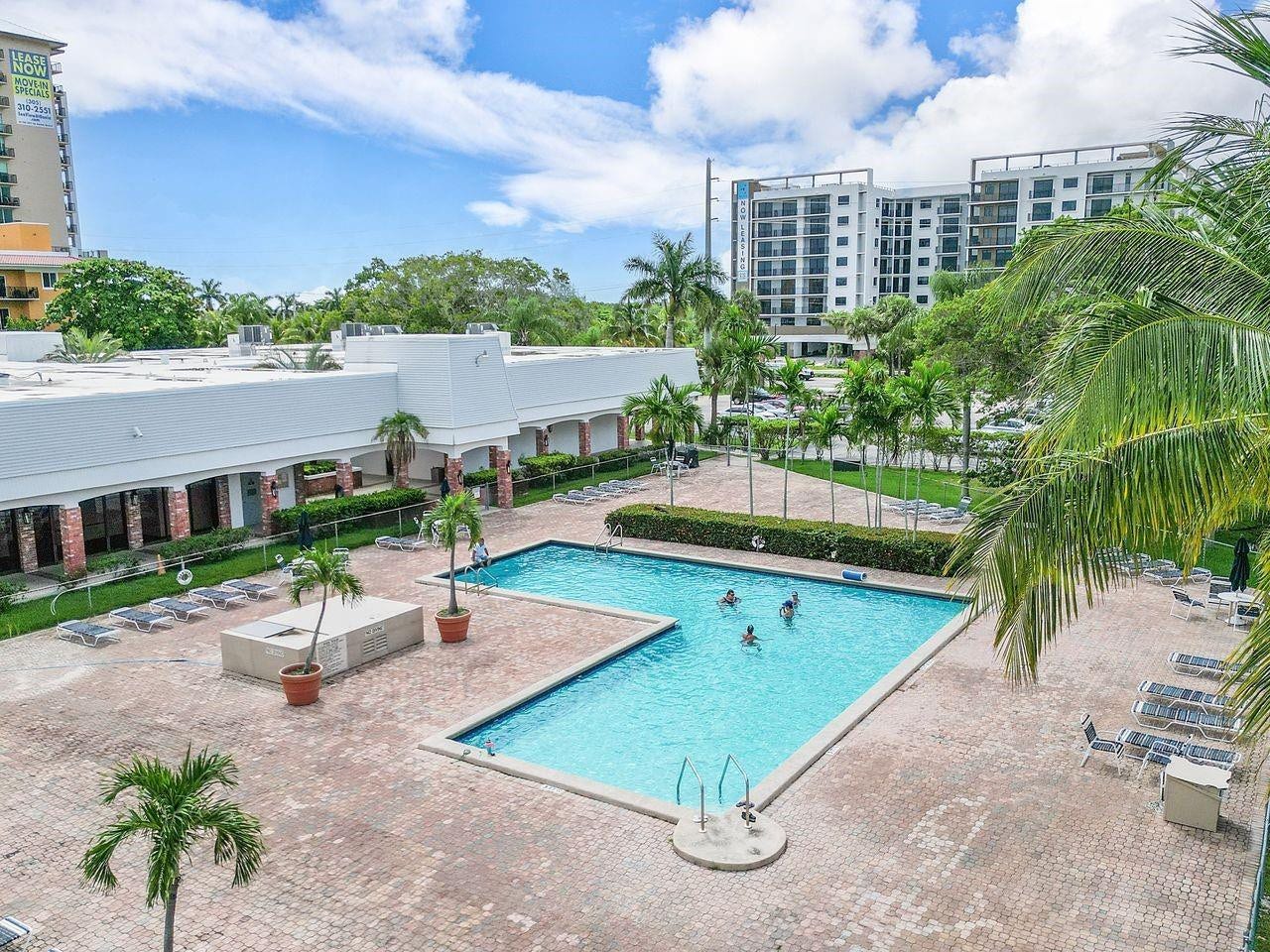 608 NE 2nd Street, #241, Dania Beach, FL 33004 608 NE 2nd Street, #241, Dania Beach, FL 33004