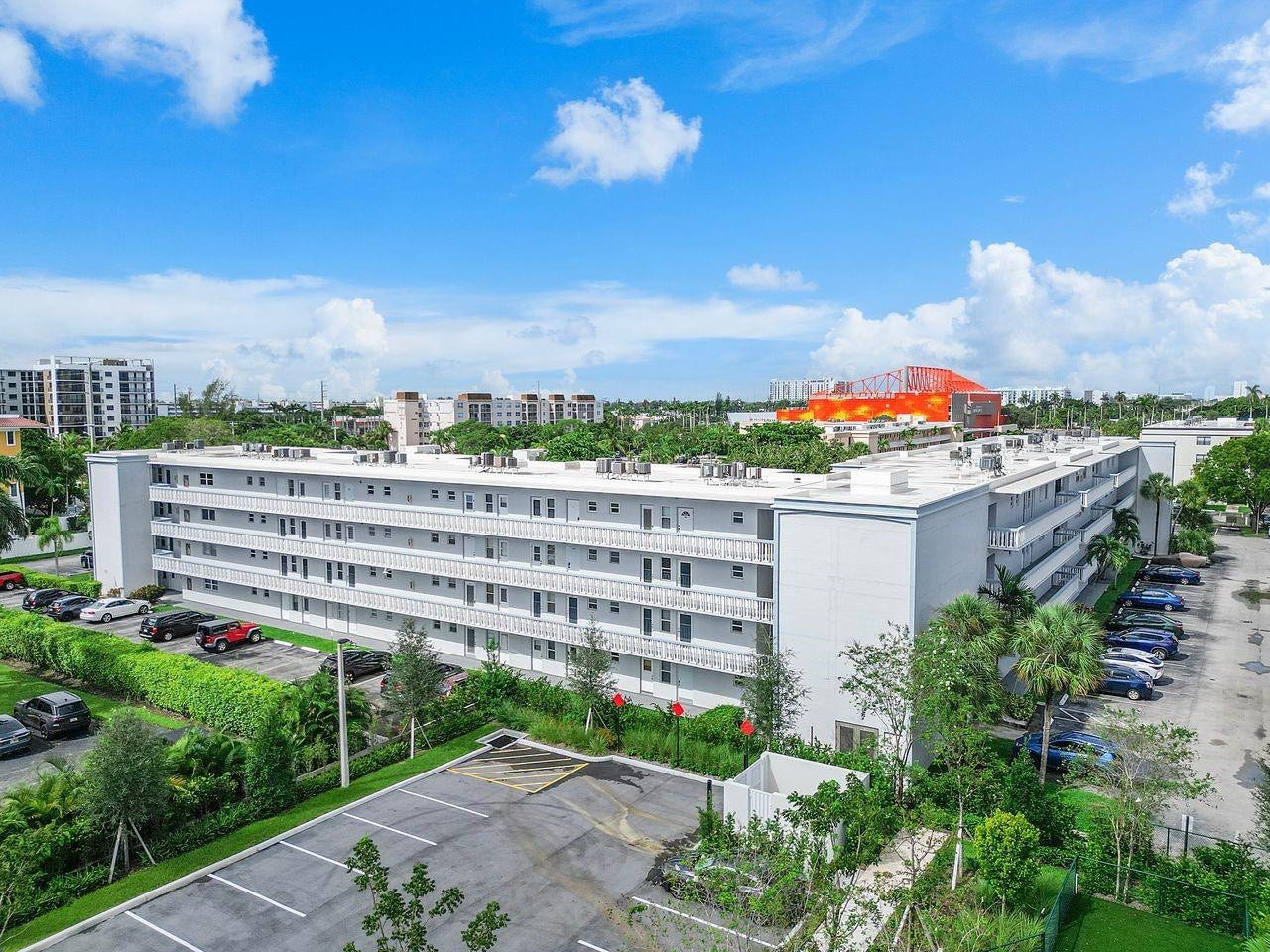 608 NE 2nd Street, #241, Dania Beach, FL 33004 608 NE 2nd Street, #241, Dania Beach, FL 33004