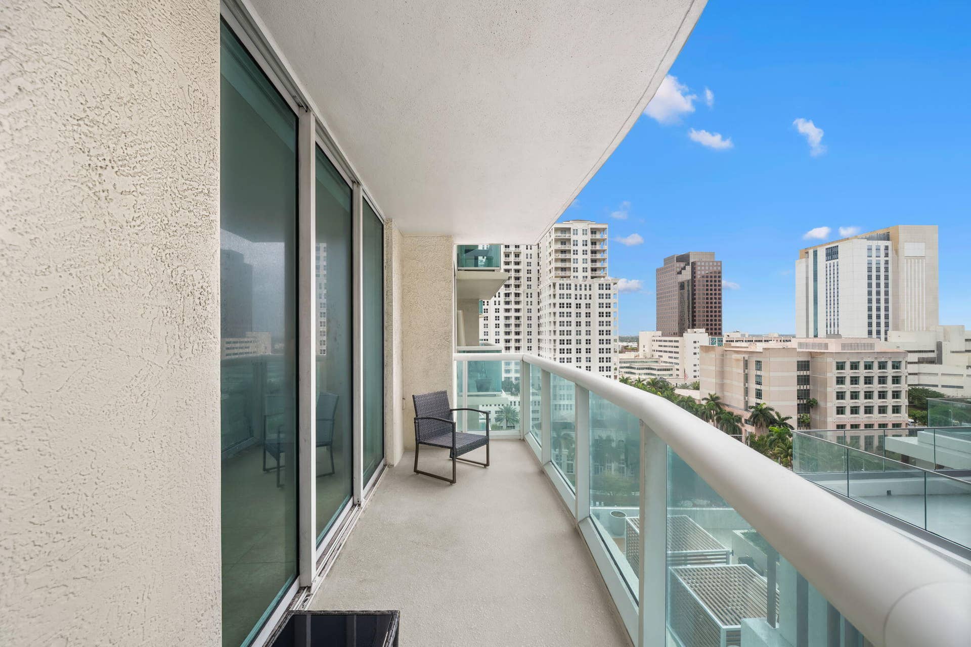 347 N New River Drive, #1506, Fort Lauderdale, FL 33301 15-web-or-mls-A7R09423 copy