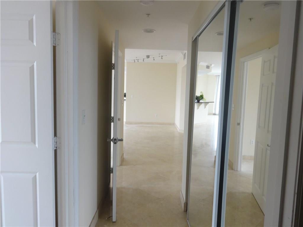 100 S Birch Road, #1106-b, Fort Lauderdale, Fort Lauderdale, FL 33316 Hall