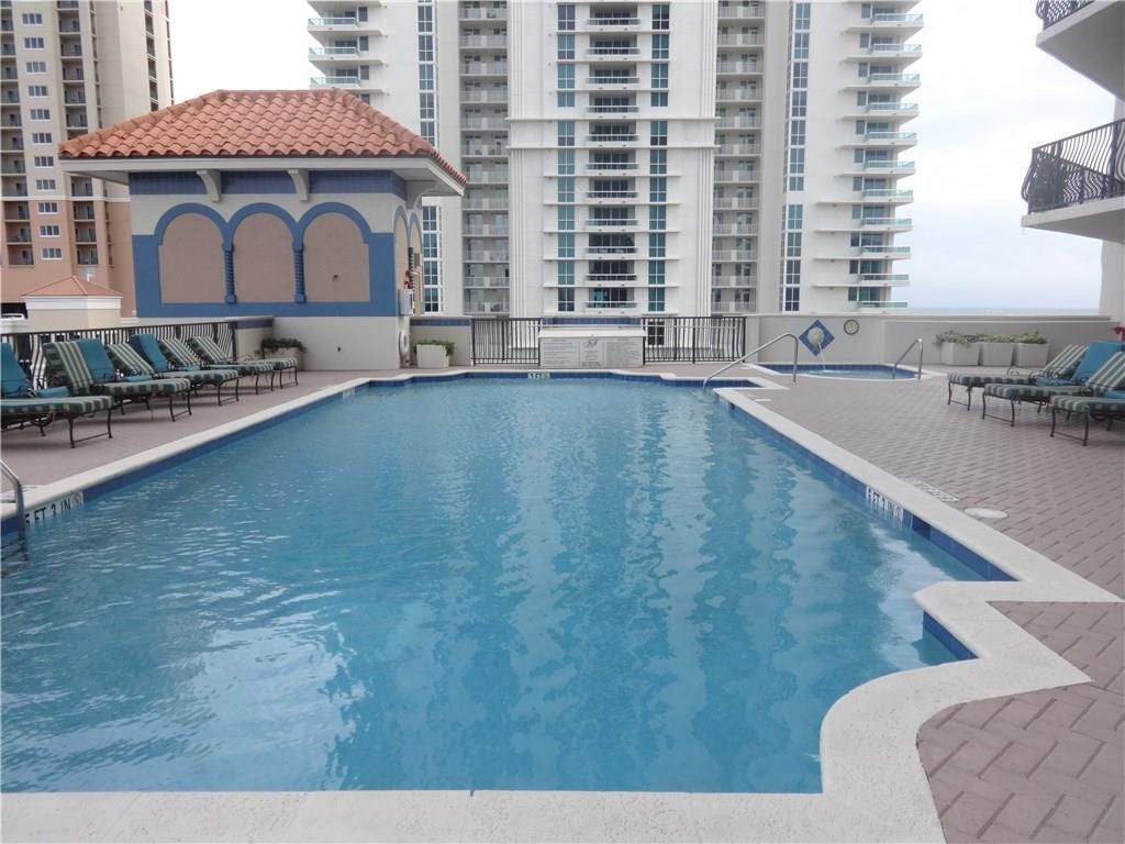 100 S Birch Road, #1106-b, Fort Lauderdale, Fort Lauderdale, FL 33316 Pool and sundeck terrace