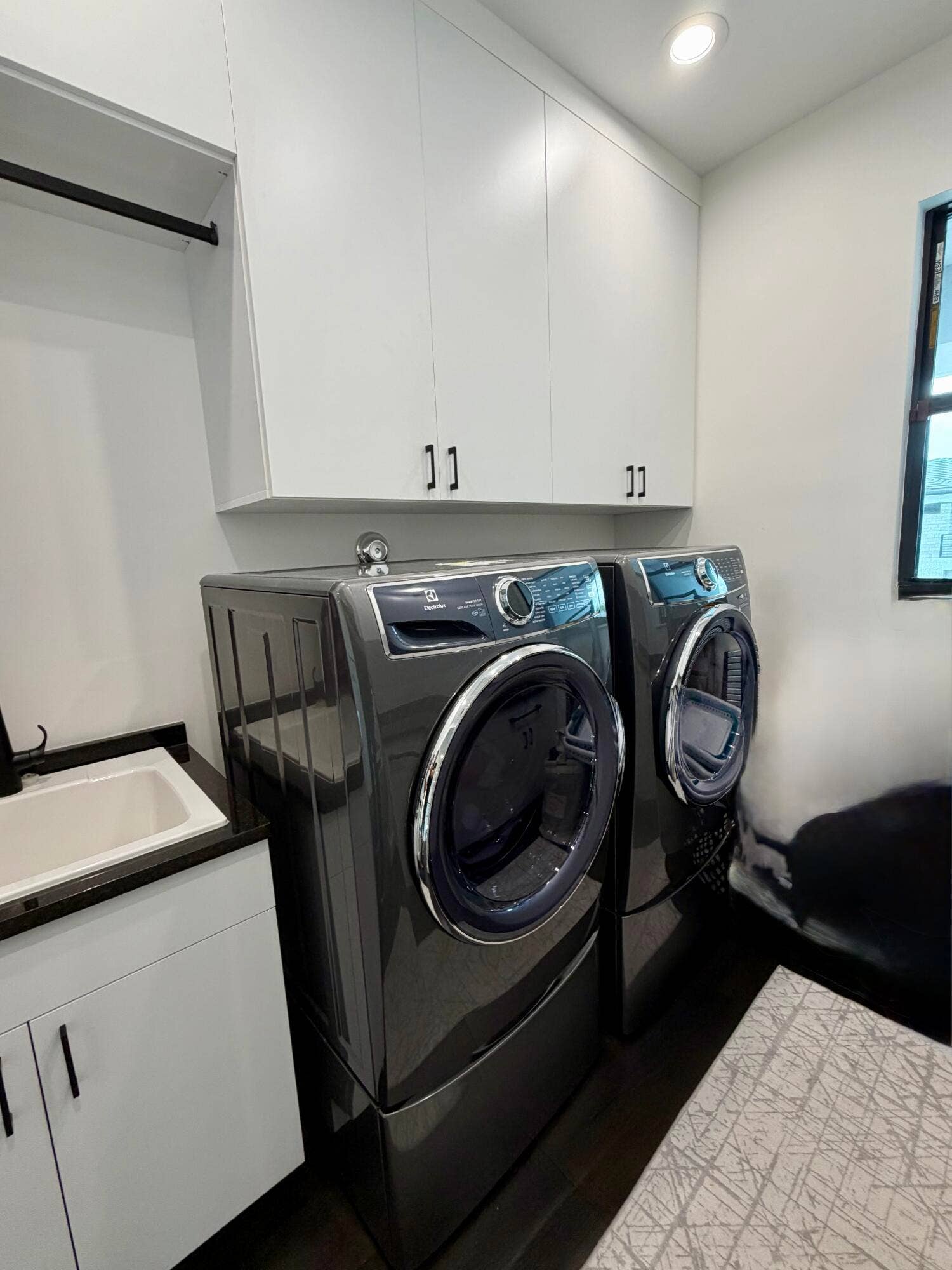 8573 Crystal Downs Avenue, Boca Raton, FL 33434 Laundry Room