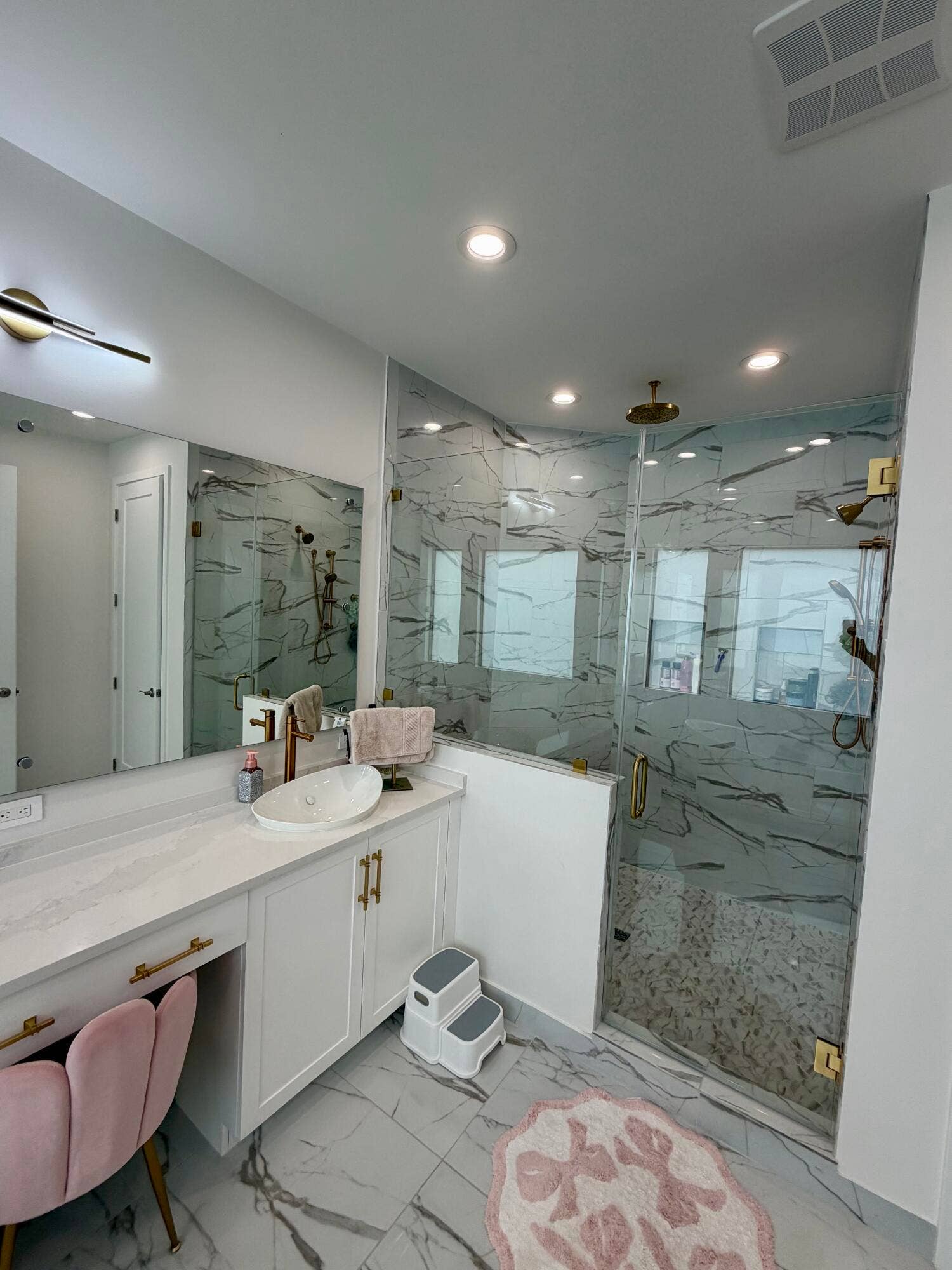 8573 Crystal Downs Avenue, Boca Raton, FL 33434 Her Primary Bathroom
