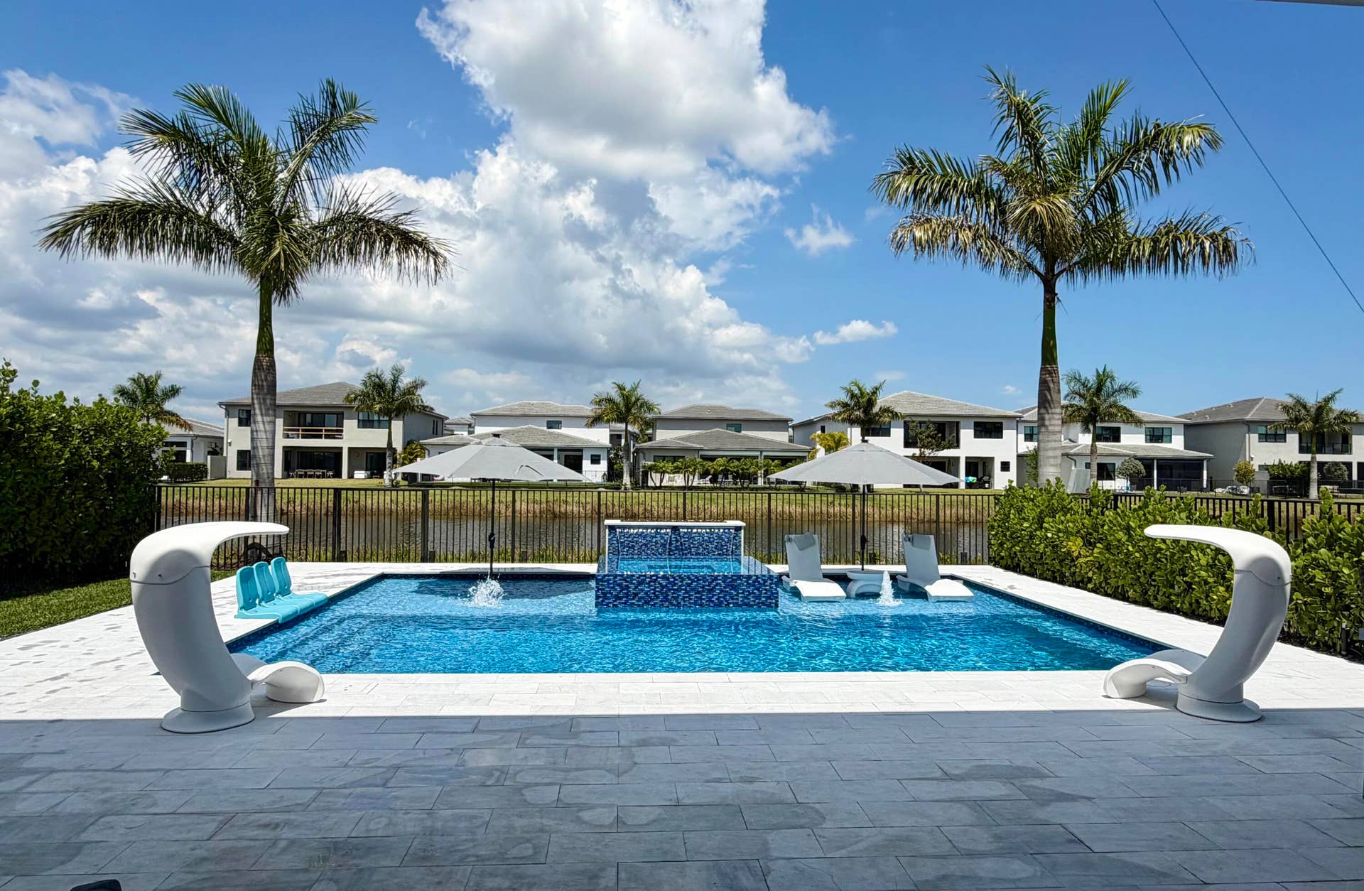 8573 Crystal Downs Avenue, Boca Raton, FL 33434 Salt water, Self Clearning Pool
