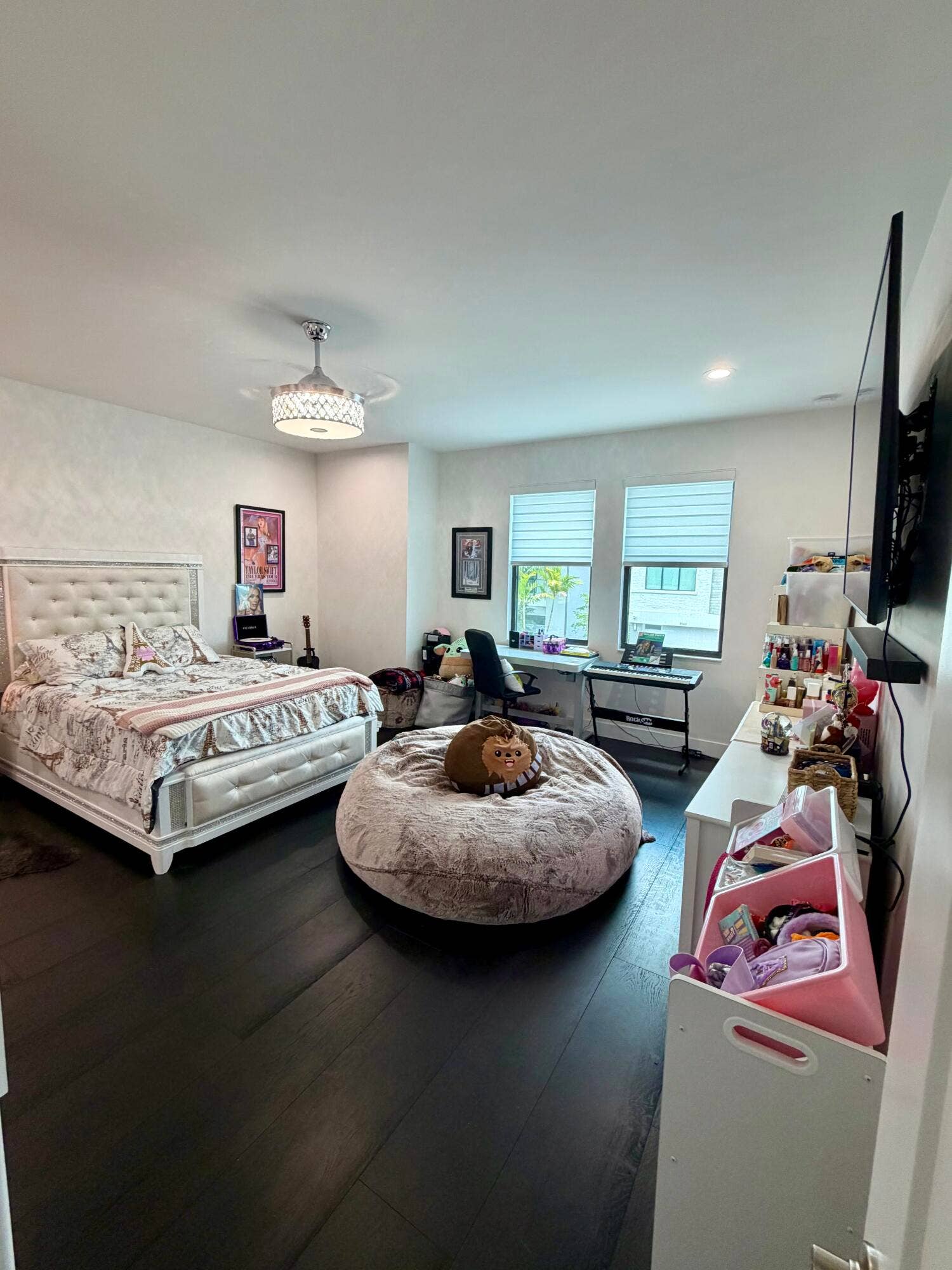 8573 Crystal Downs Avenue, Boca Raton, FL 33434 Bedroom Suite with Bathroom