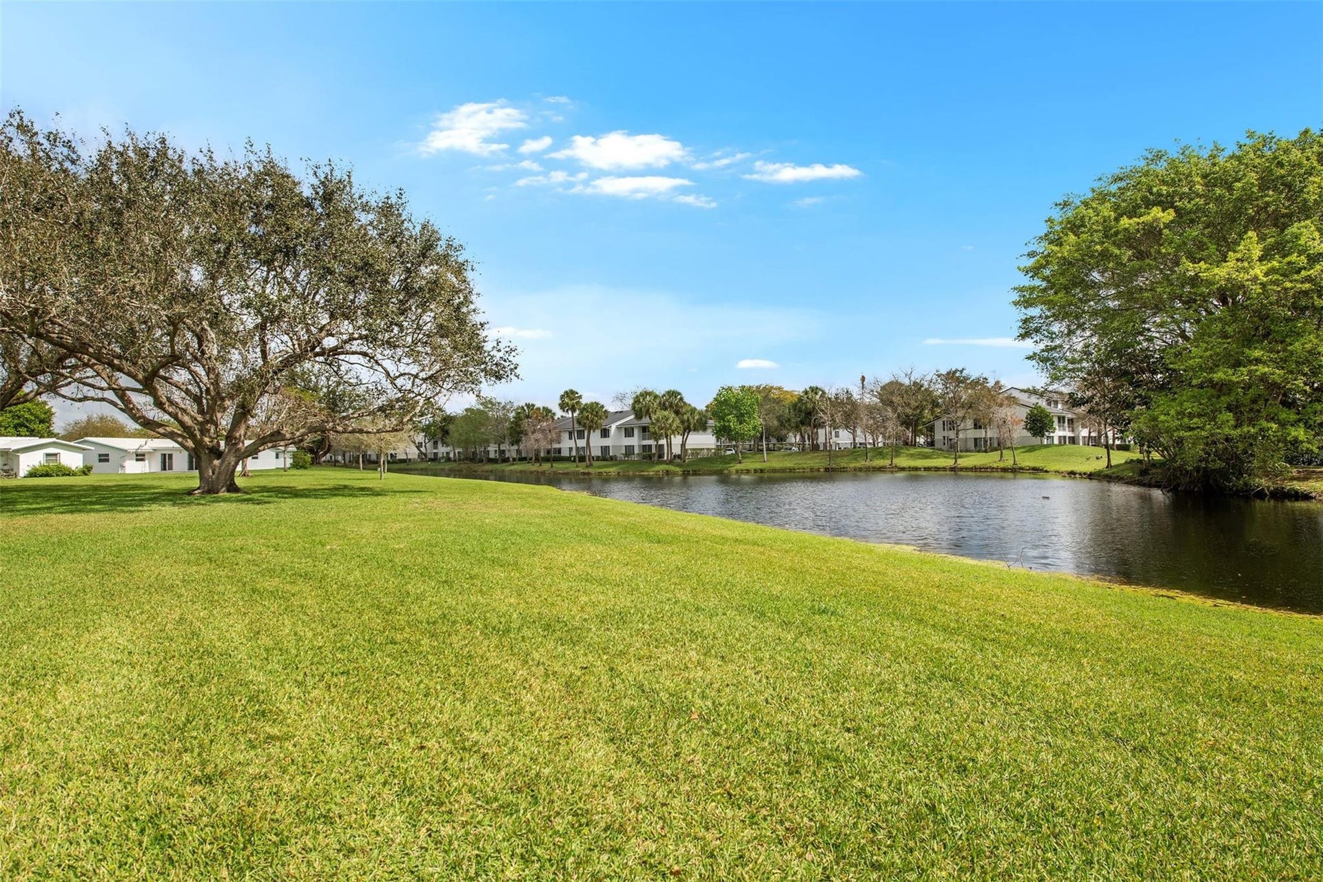 1156 NW 83rd Avenue, #B66, Plantation, FL 33322 Photo 24