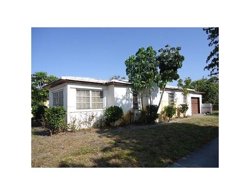 Hollywood, FL 33020