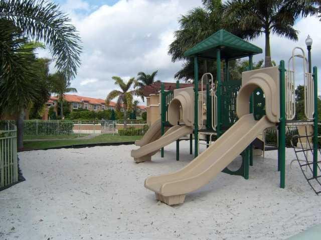 2137 Anchor Court, #2006, Dania Beach, FL 33312
