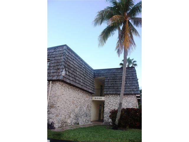 Property photo for 3123 Oakland Shores Drive, #D105, Oakland Park, FL