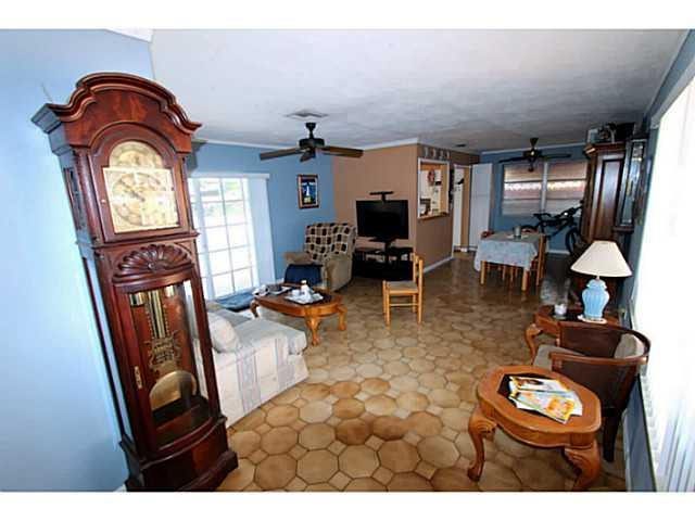 7944 Meridian Street, Miramar, FL 33023 7944 Meridian Street, Miramar, FL 33023
