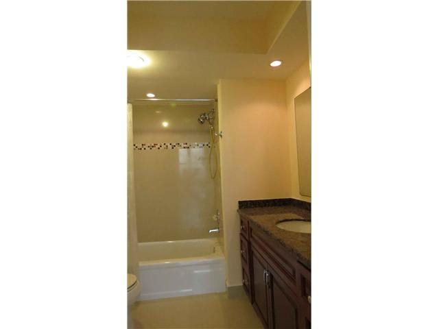 2841 N Ocean Boulevard, #1409, Fort Lauderdale, FL 33308 Master Bath/Spa