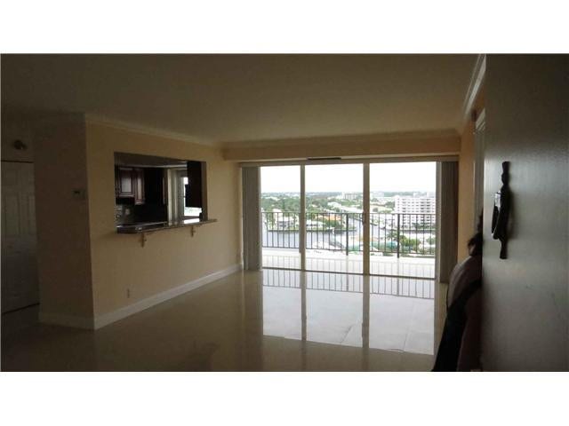 2841 N Ocean Boulevard, #1409, Fort Lauderdale, FL 33308 Living Room