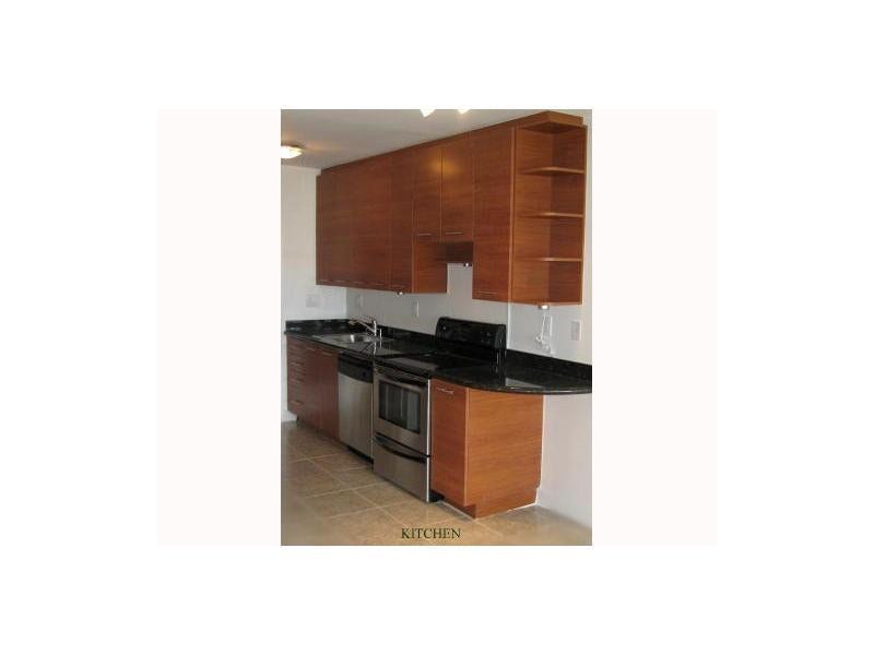 3250 NE 28th Street, #506, Fort Lauderdale, FL 33308 Kitchen