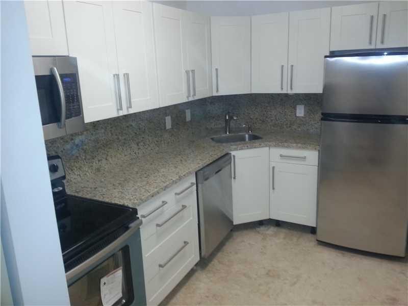 Property photo for Oakland Park, FL
