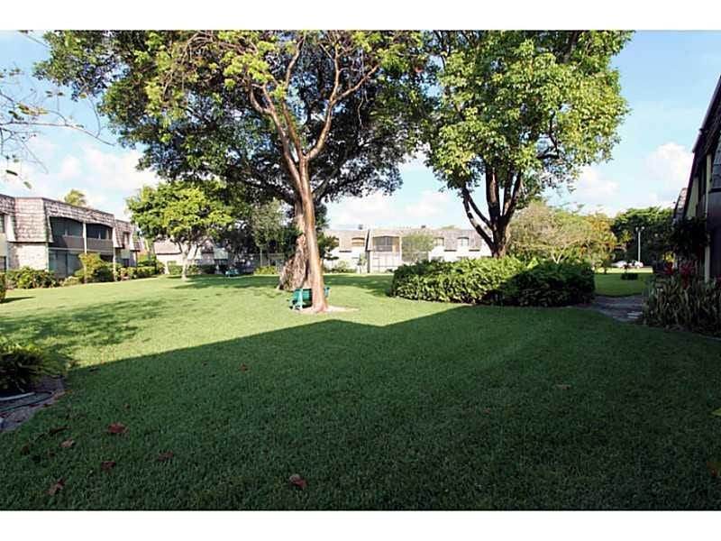 3125 Oakland Shores Drive, #B104, Oakland Park, FL 33309 3125 Oakland Shores Drive, #B104, Oakland Park, FL 33309