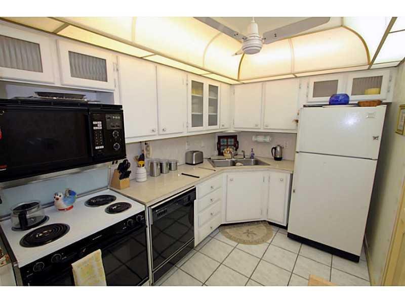 3125 Oakland Shores Drive, #B104, Oakland Park, FL 33309 3125 Oakland Shores Drive, #B104, Oakland Park, FL 33309