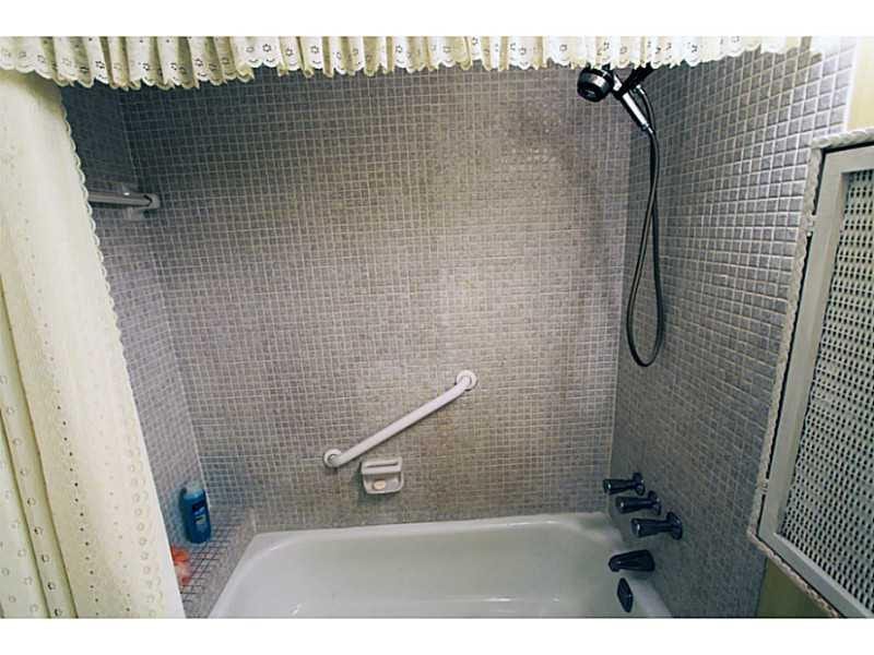 3125 Oakland Shores Drive, #B104, Oakland Park, FL 33309 3125 Oakland Shores Drive, #B104, Oakland Park, FL 33309