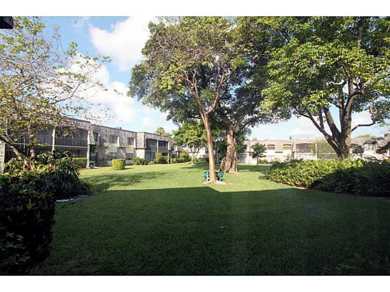 3125 Oakland Shores Drive, #B104, Oakland Park, FL 33309 3125 Oakland Shores Drive, #B104, Oakland Park, FL 33309