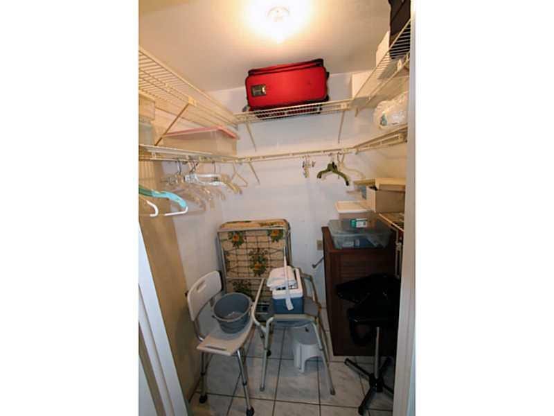 3125 Oakland Shores Drive, #B104, Oakland Park, FL 33309 3125 Oakland Shores Drive, #B104, Oakland Park, FL 33309