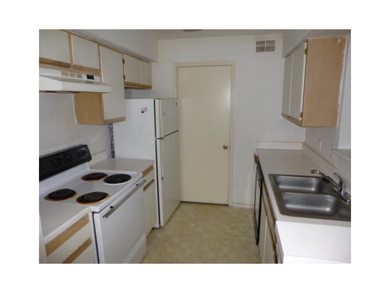 2425 NW 33 Street, #1305, Oakland Park, FL 33309