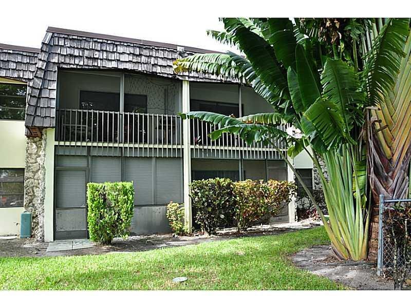 Property photo for Oakland Park, FL