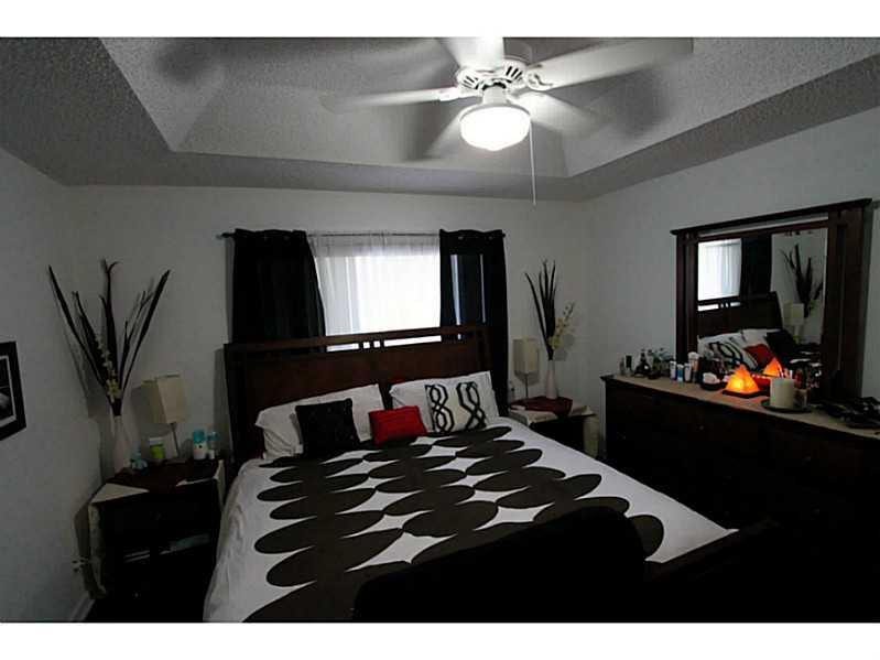 4933 SW 32nd Te, #4933, Dania Beach, FL 33312 Exterior Front