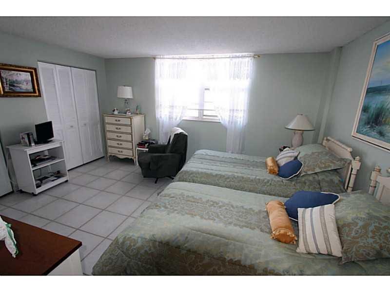 131 SE 3rd Avenue, #502, Dania Beach, FL 33004 Exterior Front