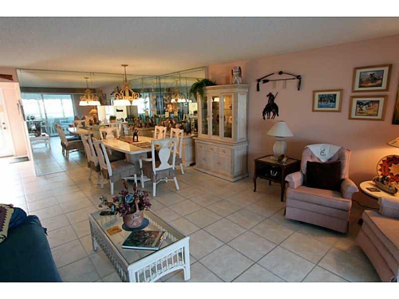 131 SE 3rd Avenue, #502, Dania Beach, FL 33004 Exterior Front