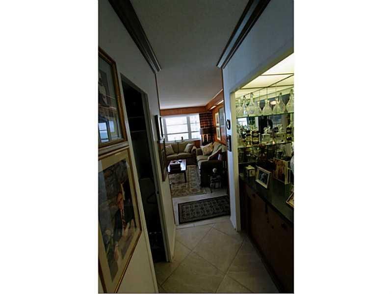 3430 Galt Ocean Drive, #907, Fort Lauderdale, FL 33308 Exterior Front