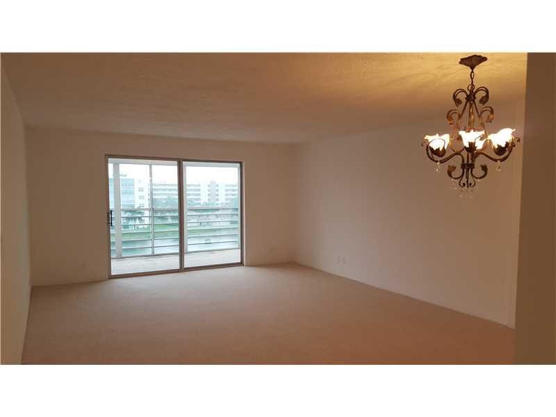 111 SE 3rd Avenue, #503, Dania Beach, FL 33004 Living Room