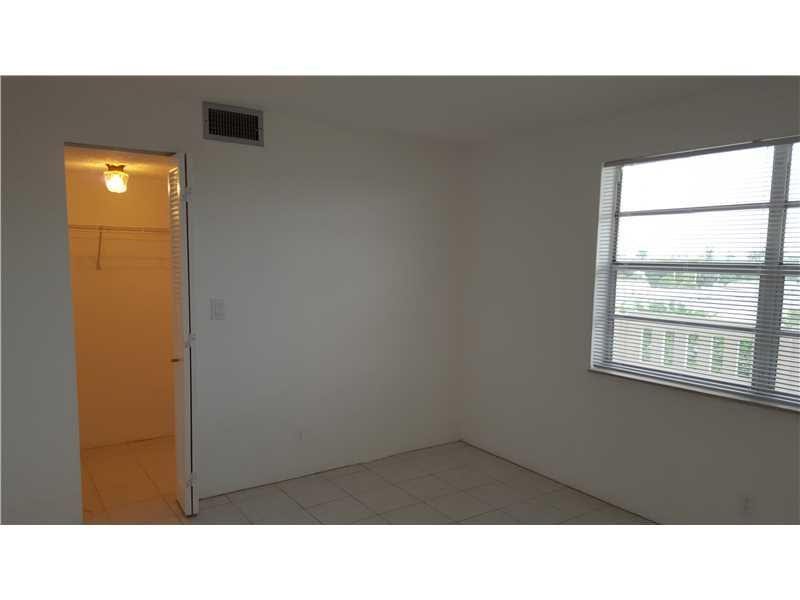 111 SE 3rd Avenue, #503, Dania Beach, FL 33004 Bedroom