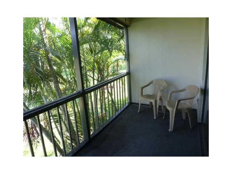 3101 Oakland Shores Drive, #H202, Oakland Park, FL 33309
