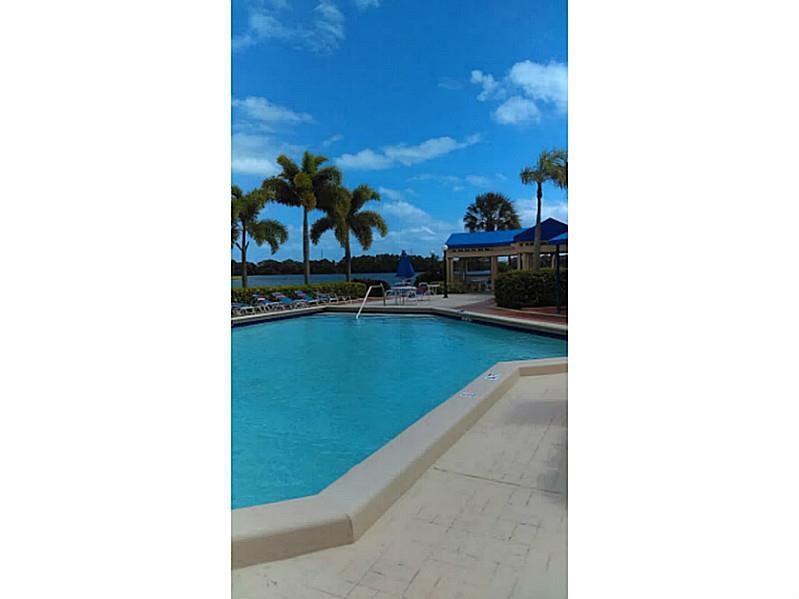 404 Republic Court, #404, Deerfield Beach, FL 33442